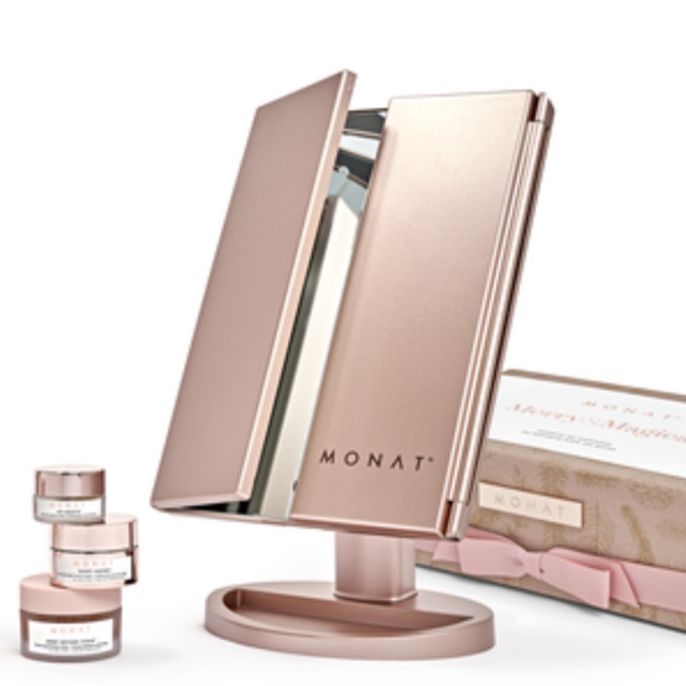 Monat LED Tri-Fold Mirror - Picture 2 of 3